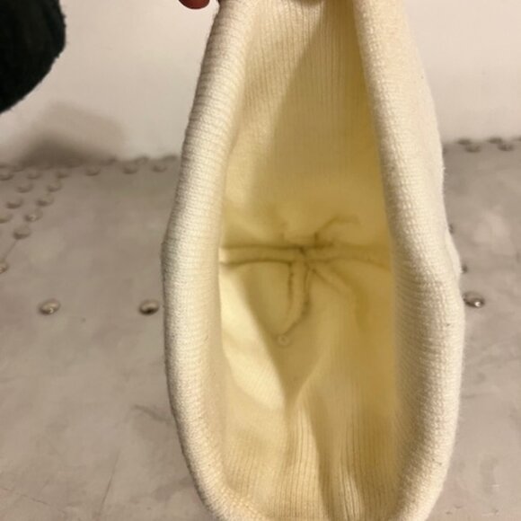 FUTURE MRS - White Beanie With Pom Pom For Bride / Wedding / Bachelorette - Picture 4 of 4